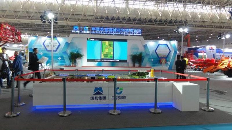 上海户外标识标牌：如何选择合适的厂家？**